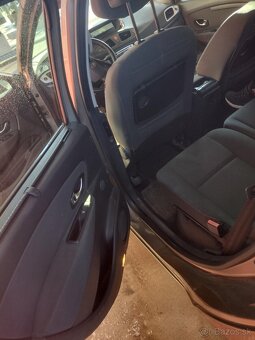Predam auto Renault Scenik 1.5dci - 9