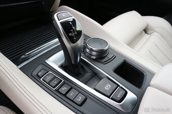 BMW X6 xDrive30d - 9