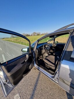 Opel zafira 1.8 92kw 2005 - 9