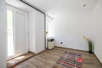 Vidiecky domček blízko mesta na predaj, Malachov, kompletná - 9