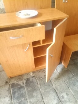 Nábytok do obývačky a chodby - 9