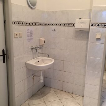 Na prenájom skladové priestory 1300 m2 Hurbanovo - 9