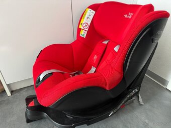 Britax Römer M- dualfix - 9