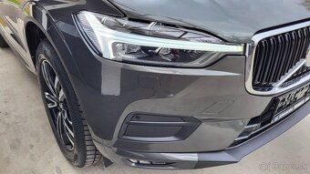 Volvo XC60 B5 2.0L Momentum Pro AWD A/T - 9