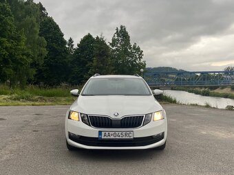 Škoda Octavia Combi 1.0 TSI DSG - 9