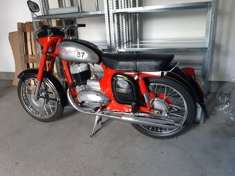 OPRAVY A UPRAVY MOTO - 9