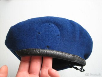 konvolut vecí mince vojnové fotky vlajočky dokumenty - 9