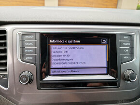 Predám Volkswagen Golf Sportsvan 1.6TDI Automat - 9