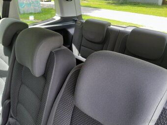 Volkswagen touran - 9