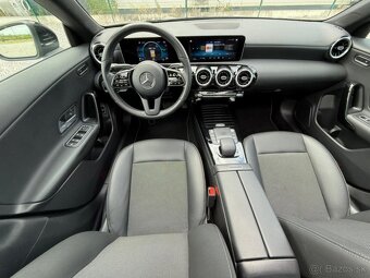 Mercedes-Benz CLA Kupé 180 d A/T panorama - 9