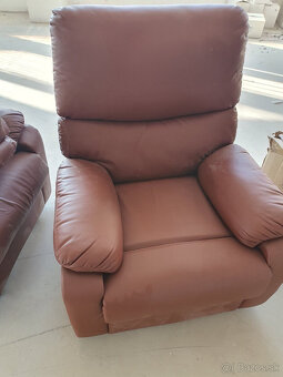 kožené polohovacie kreslá - 9