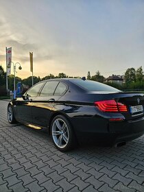 BMW F10 550xi V8 řada 5 330kw - 9