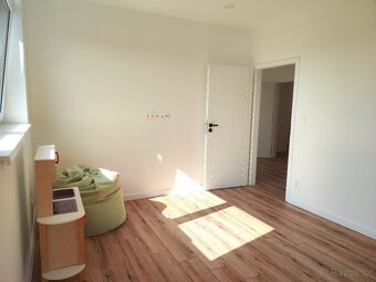 NOVOSTAVBA - 4 izbový bungalov, 100m2 - KANAŠ - 9