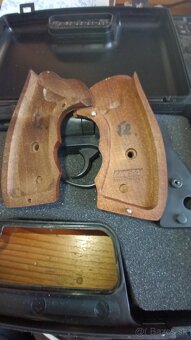 Revolver Cuno Melcher ME 38 Magnum - 6R cal.6mm - 9