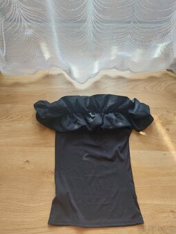 Shein topy nenosené vo veľkosti S - 9
