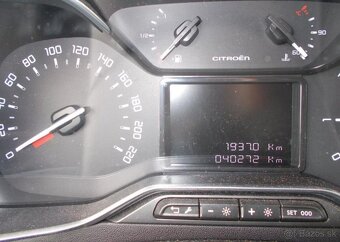 Citroën C3 1,2 81KW 1maj40 000KM v záruce benzín manuál - 9