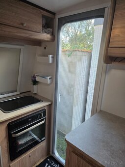 Zateplený Karavan Niewiadow do 750kg-znížená cena - 9