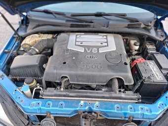 Kia Sorento 3.5 v6 benzin - 9