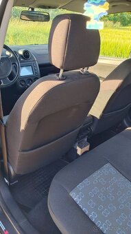 Ford Fiesta - 9