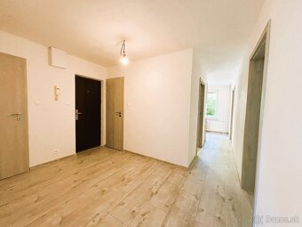 Zvolen, Zl. Potok – čerstvo zrekonštr. 2-izb. byt, 65 m2 - 9