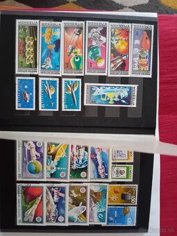 Album známok koxmos - 9