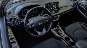 Hyundai i30 CW 1.6 CRDi Classic DTC / ODPOČET DPH - 9