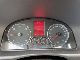 Volkswagen Touran - 9