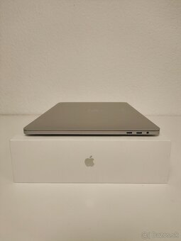 MacBook Pro 2019 | i5 • 8GB • 256GB SSD - 9