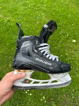 Korcule Bauer Supreme Mach - 9