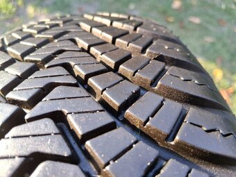 165/70 r14 celoročne pneumatiky - 9