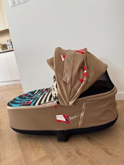 Cybex Priam rosegold Karolina Kurkova - 9