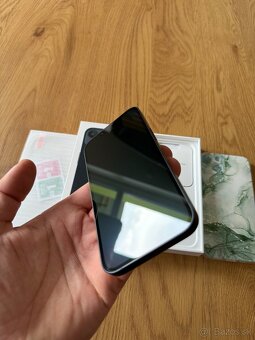 iPhone 13 128 gb Midnight - komplet príslušenstvo, zaruka - 9