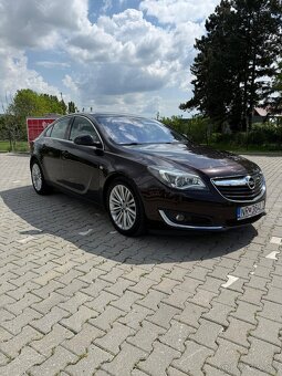 Opel Insignia Limousine HB - 9