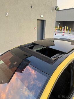 Volkswagen Golf R 7.5 - 9
