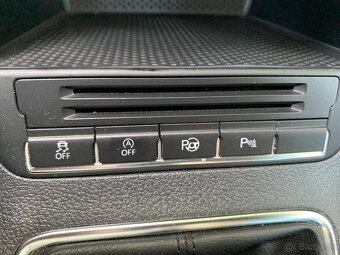 Volkswagen Tiguan 1.4 TSI, TOP výbava, panoráma, bez nehody - 9