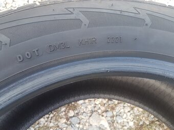 235/55 r18 zimné pneumatiky 4ks Goodyear DOT2021 - 9