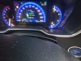 Predam Toyota Corolla Sedan GR Sport 2022 - 9