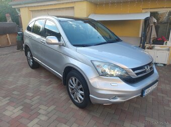 CR-V 2,2i-DTEC 166000Km 110Kw garážovaný stav - 9