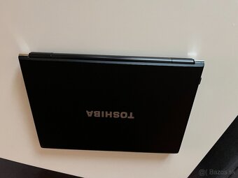 Predám TOSHIBA Portége R 700 - 17 G - 9