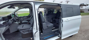 Prenájom 8 miestne Ford Tourneo Custom 4x4 - 9