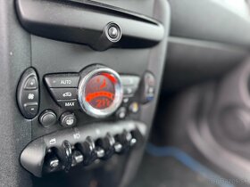 Mini Cooper 1.6 benzín 2012 - 9