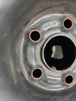Predam 4ks pneu 175/70/r14 zimne na diskoh 5x100 ET 35 - 9