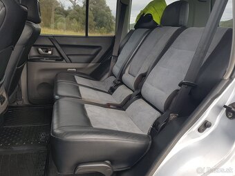MITSUBISHI PAJERO 3.2 DID 118kw 4x4 // 2005 // ŤAŽNÉ 3300KG - 9