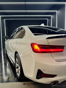 BMW 320e xDrive Plug-in Hybrid (2021) - 9