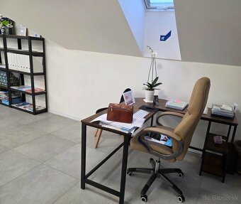 Predam SKRINKA, KANCELARSKA STOLICKA  a  STOL, POLICKA - 9