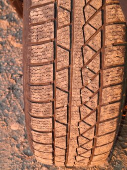 LAND ROVER DISCOVERI SPORT - 9