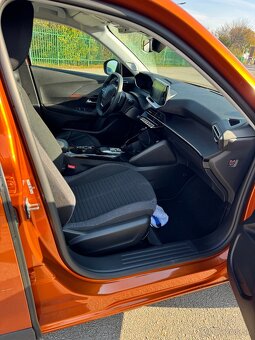 Peugeot e2008, E-2008, 19 700 Eur, REZERVOVANÉ - 9