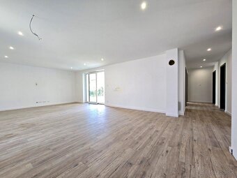 NOVÝ 4i RD 112 m² s terasou 27 m² + 600 m² pozemkom / Ďurkov - 9