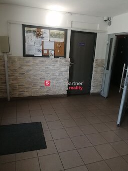 Prerobený 2 izbový byt, Juh, Nové Zámky - 9