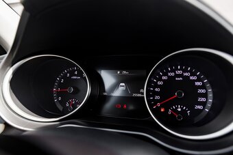 Kia Ceed 1.0T-GDi 74kW M6 Silver 02/2022 - 9